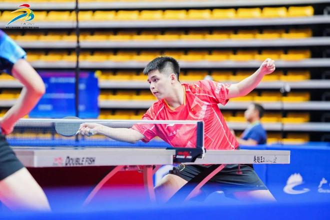 州龙狮的战 州龙狮的战