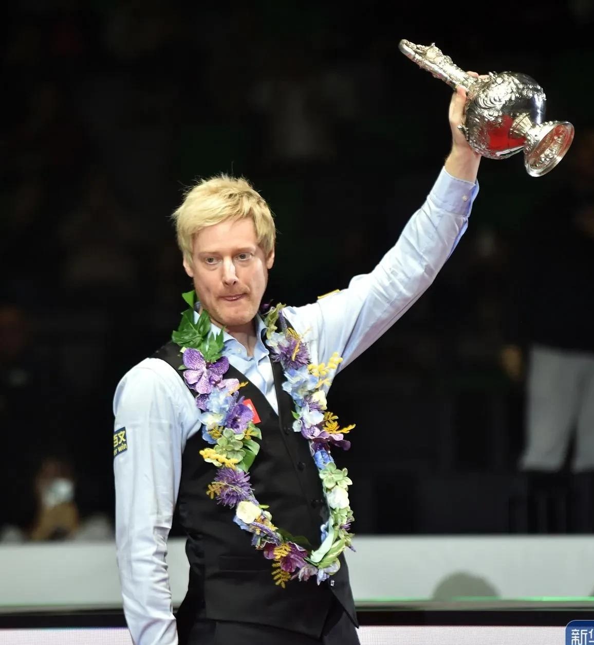 为讨论度极 为讨论度极