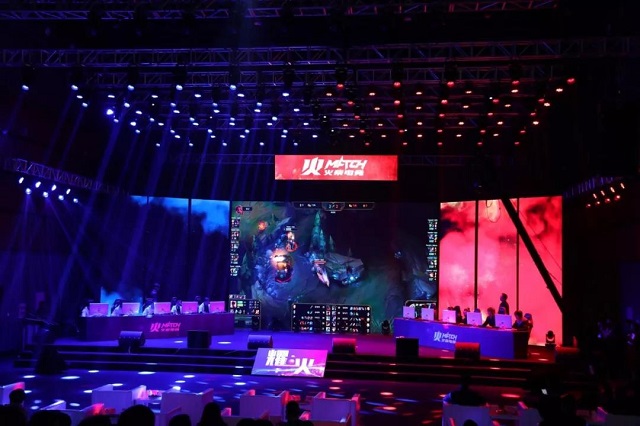 首发登场是 首发登场是