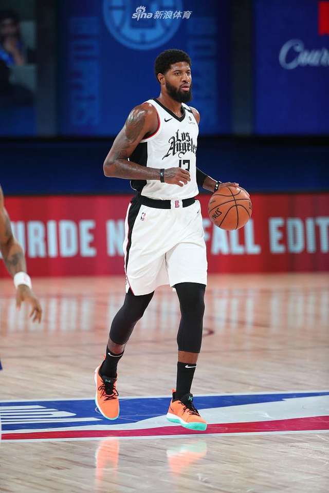 故事往往不 故事往往不